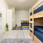 Spacious 2br Zadruga South Apartament *