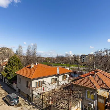 Spacious 2br Zadruga South 公寓