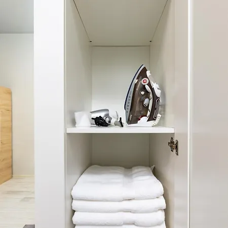Spacious 2br Zadruga South Appartement *