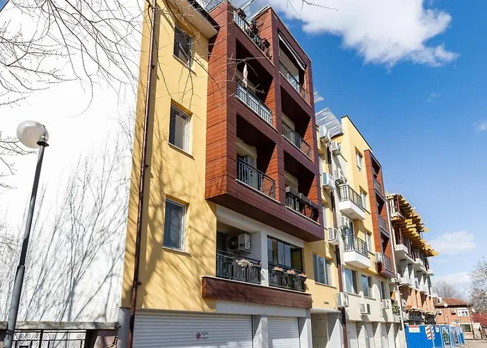 公寓 Spacious 2br Zadruga South