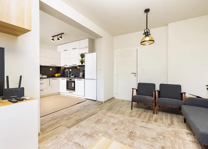 Spacious 2br Zadruga South 公寓